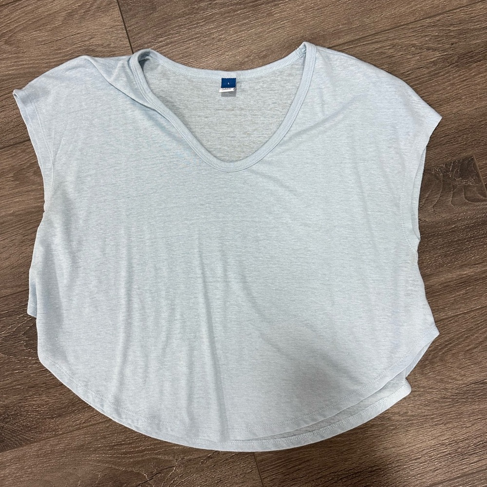 baby blue old navy flowy shirt